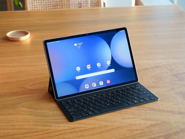 Buy the Samsung Galaxy Tab S10 FE at its Prime Day discount on Amazon