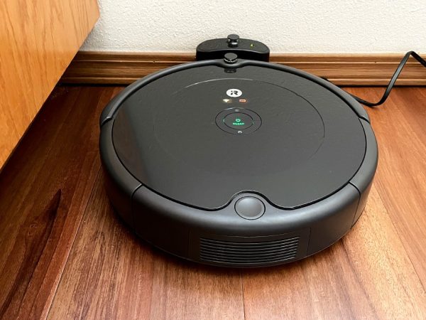 Roomba Manufacturer iRobot Experiences Waning Interest, Potential Bankruptcy Approaches