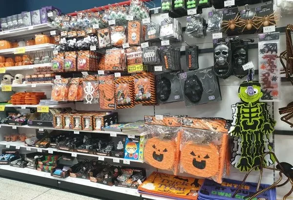 Uncover the Top Halloween Clearance Deals at These Retailers