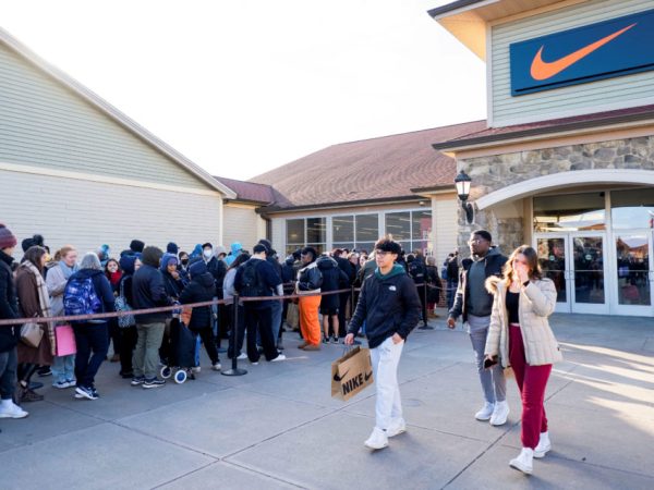 Walmart to Introduce Two Prolonged Black Friday Events Beginning in Mid-November