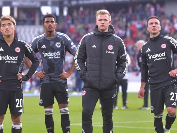 Watch Eintracht Frankfurt vs. Liverpool Online at No Cost