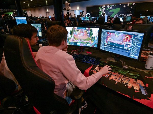 Why is TwitchCon Especially Risky for Streamers?