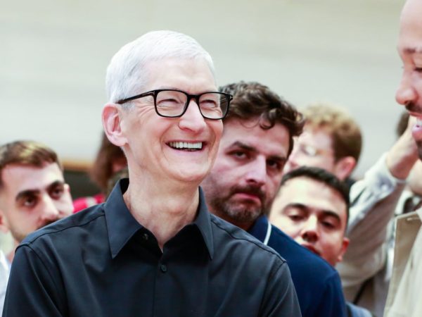 5 Potential Successors for Tim Cook at Apple