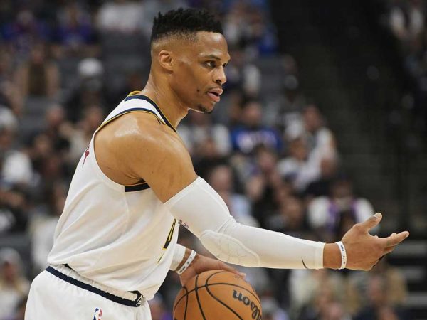 Complimentary Internet Broadcast Manual: Spurs vs. Kings