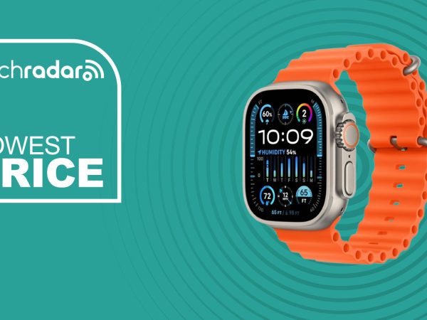 Save $130 on an Apple Watch Series 10 This Weekend