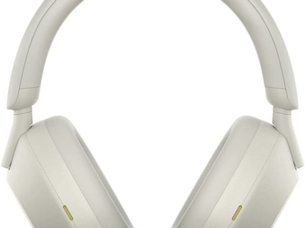 Sony WH-1000XM5 Headphones Reach New All-Time Low Price Before Black Friday
