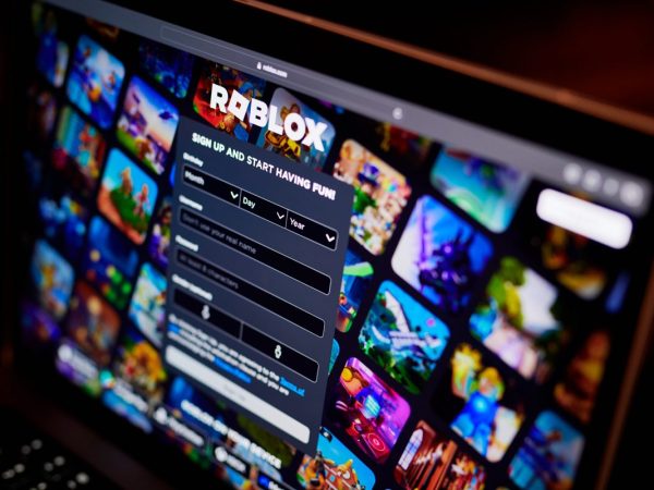 Texas AG Files Lawsuit Against Roblox for Putting Profits Before Safety with Pixel Predators