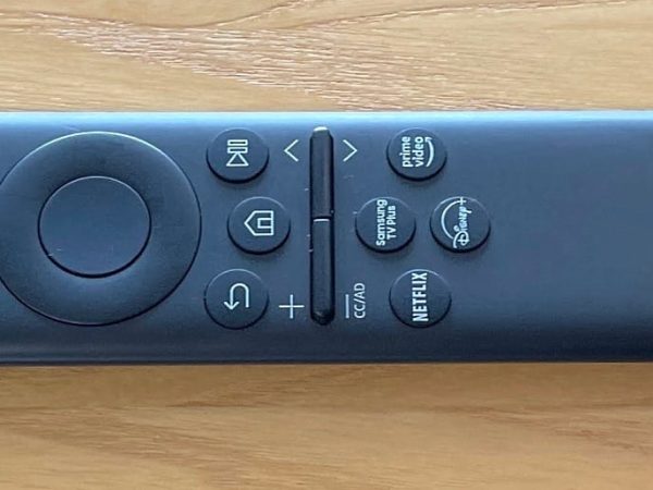 Amazon Must Be Cautious: Kobo’s Latest E-Reader Remote Wows