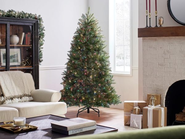 Amazon Prime Members Enjoy a 66% Discount on Pre-Lit Dunhill Fir Christmas Tree