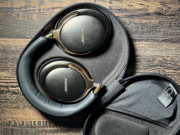 Enhance your audio experience with Bose QuietComfort Ultra headphones at their all-time lowest price.