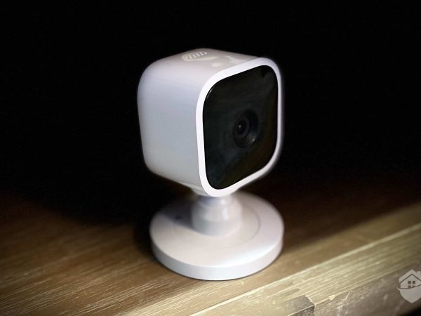 Keep an eye on your residence with the Blink Outdoor 4 + Mini 2 for just $70