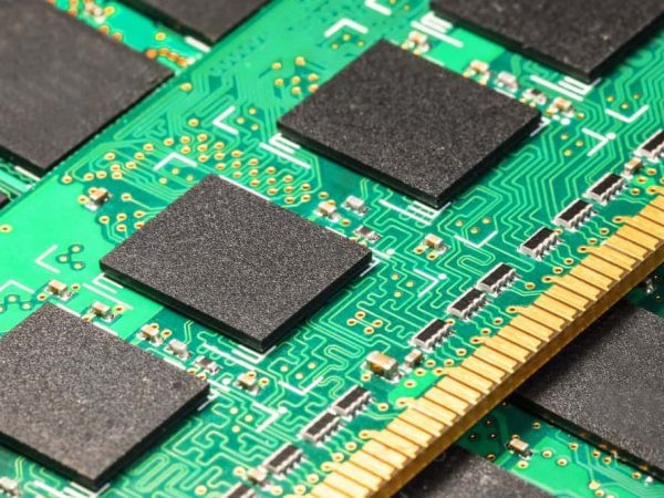 Rising Memory Scarcity Indicates Major Increases in Laptop and Smartphone Prices