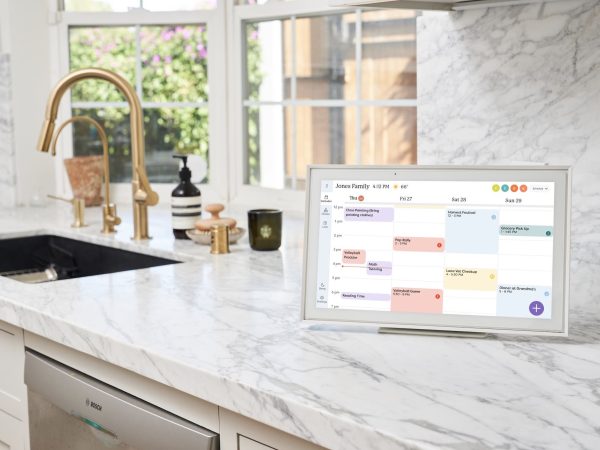 Skylight Calendar: Best Present for Parents, $90 Discount at Best Buy Now