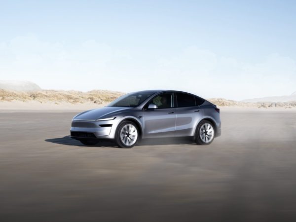 Tesla’s 2025 Holiday Release Unveils Grok Navigation, Santa Mode, and Additional Features