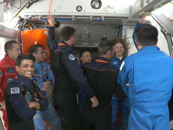 Medical Evacuation: Details on Livestream for NASA’s Crew-11 Astronauts’ Departure from the ISS and Splashdown