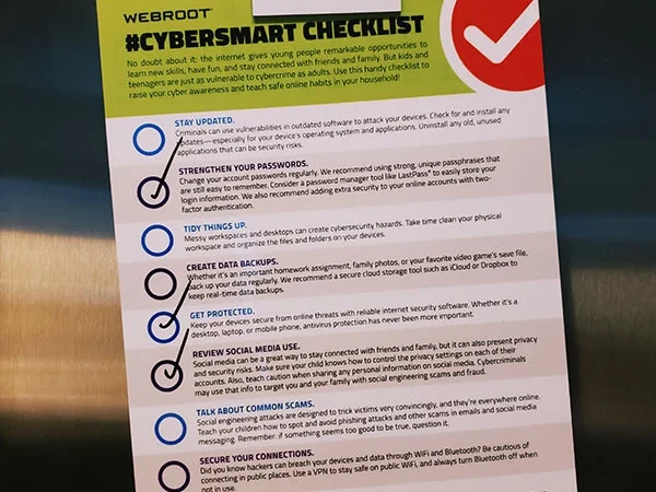 Pickle AR Glasses Assert They Provide a Real-World Jarvis, Yet the Internet Stays Doubtful.