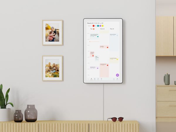 Skylight Unveils Revamped Digital Calendar at CES 2026