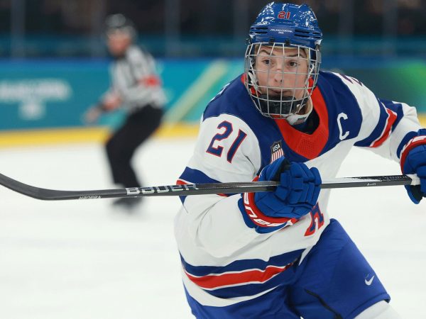 How to Watch Canada vs. USA Women’s Ice Hockey Final Online at No Cost