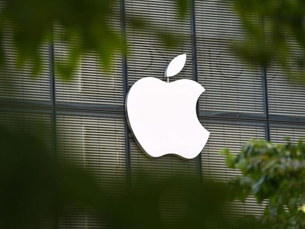 iPhone Fold Revelation Exposes Dimensions in Relation to iPhone 18 Pro