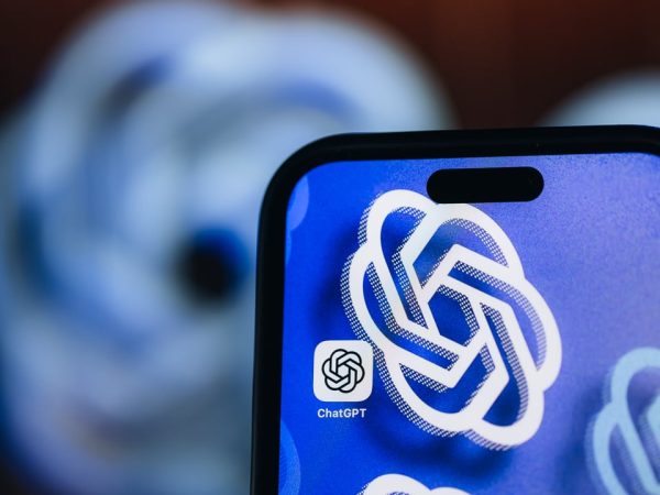 ChatGPT Users Can Now Choose a Reliable Contact