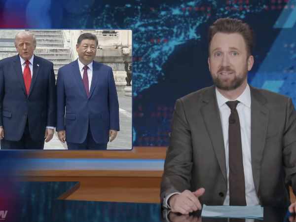 Daily Show Relentlessly Ridicules Trump’s Encounter with Xi Jinping