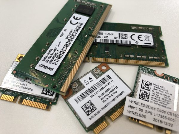 Fake DDR5 RAM with Plastic Chips Offered by Fraudsters